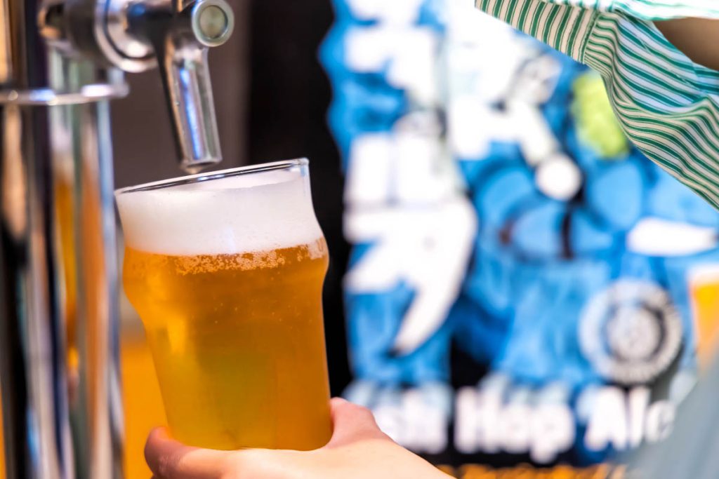 軽井沢ビール クラフトザウルス フレッシュホップエール2025」新発売