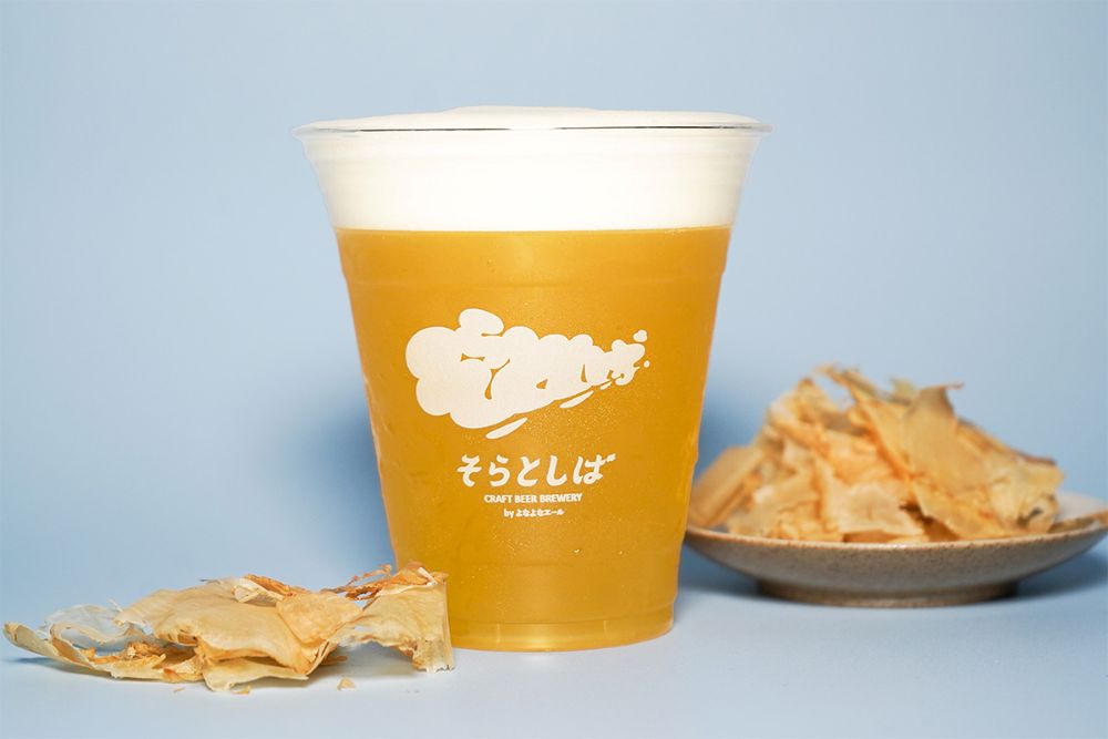 北海道内17社のクラフトビールメーカーで共同仕込みを実施。標津町産”鮭節”を使用したクラフトビール『なまらしゃけエール』6月29日新登場